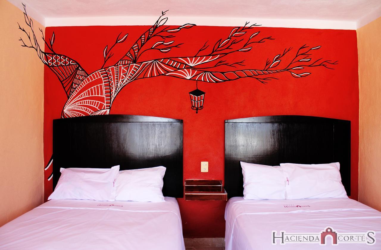 Hotel Hacienda Cortes เมริดา ภายนอก รูปภาพ