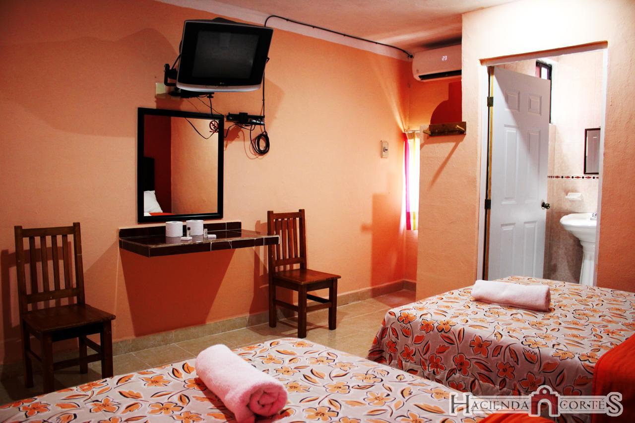 Hotel Hacienda Cortes เมริดา ภายนอก รูปภาพ